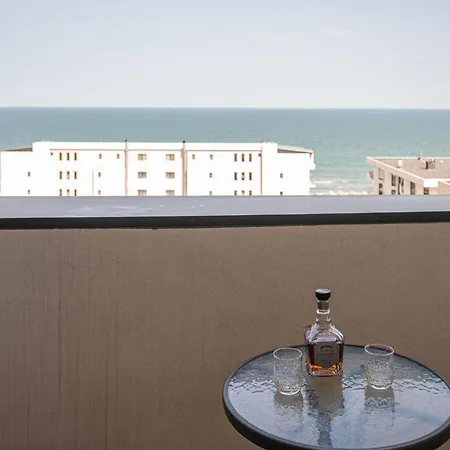 Апартаменты Alex Seaside Loft At Stefan Building Нэводари