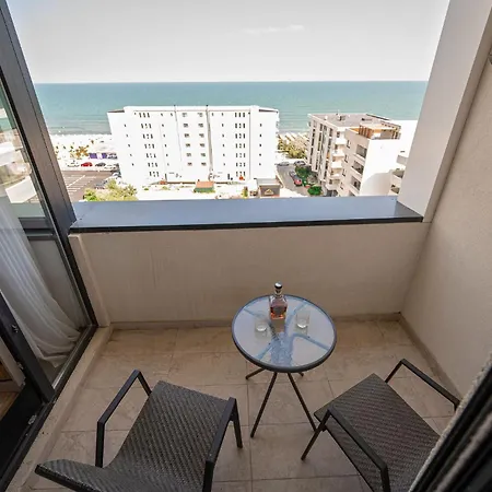 Апартаменты Alex Seaside Loft At Stefan Building