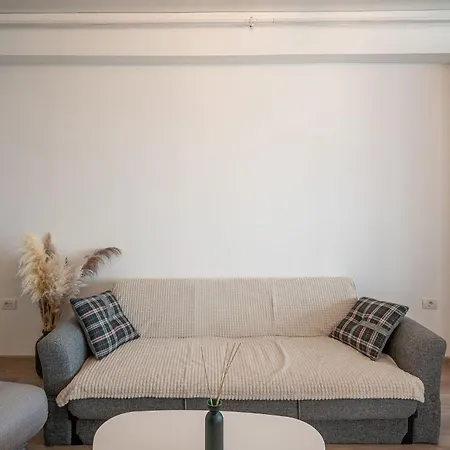 Апартаменты Alex Seaside Loft At Stefan Building *